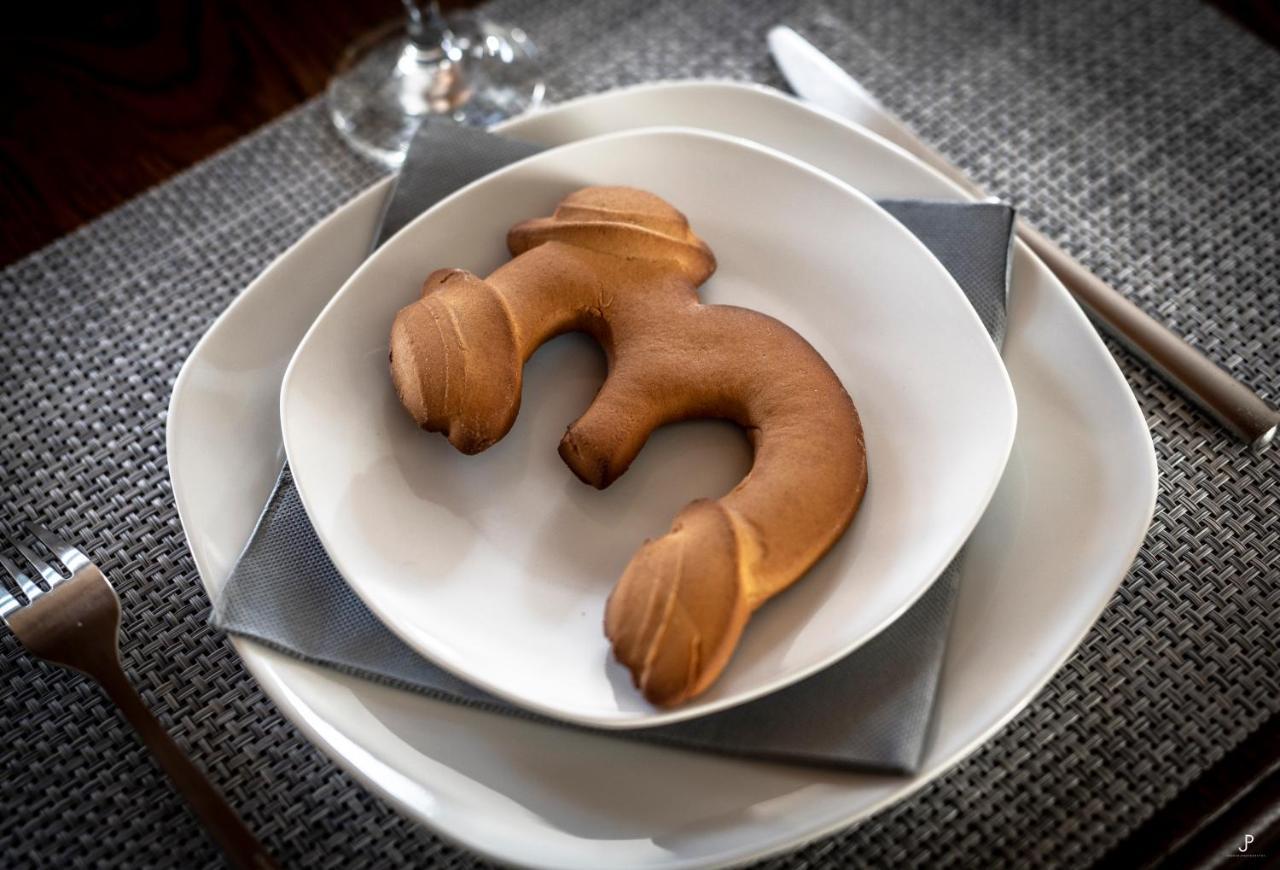 Les 3 Chapeaux Dinant 6P Les Canotiers 4P Avec Terrasse Le Melon 2P Sans Terrasse Екстериор снимка